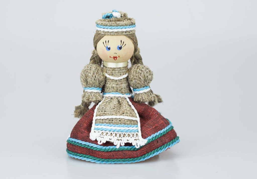 Сувенир-кукла “Зиночка” рис. 175-19