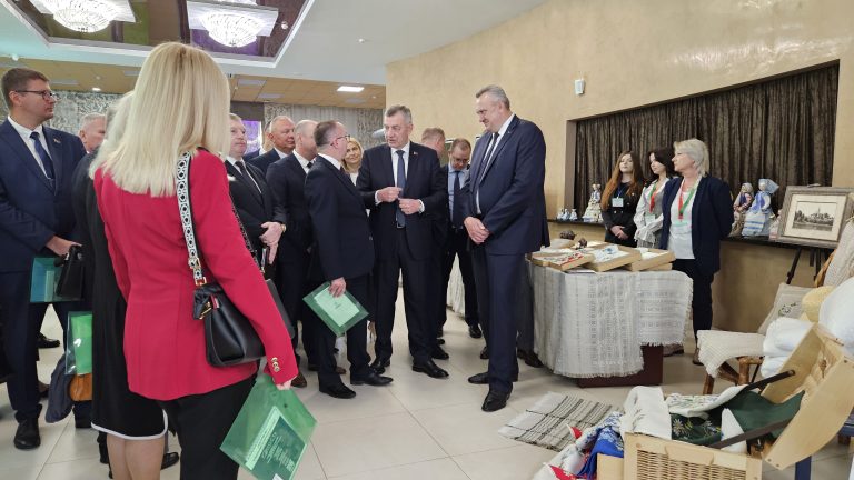 Вопросы развития санаторно-курортной деятельности в системе Управления делами Президента сегодня были в центре внимания на выездном совещании в санатории «Юность»