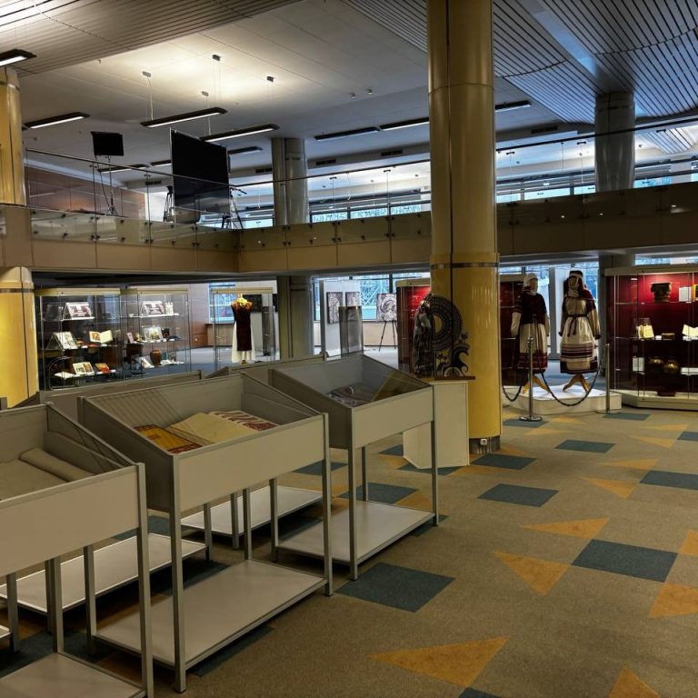 РУП «Слуцкие пояса» — участник выставочного проекта «Код мифов»